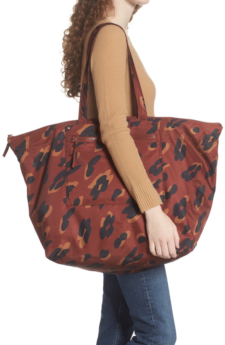 Madewell The Resourced Painted Leopard Weekend Bag, Alternate, color,