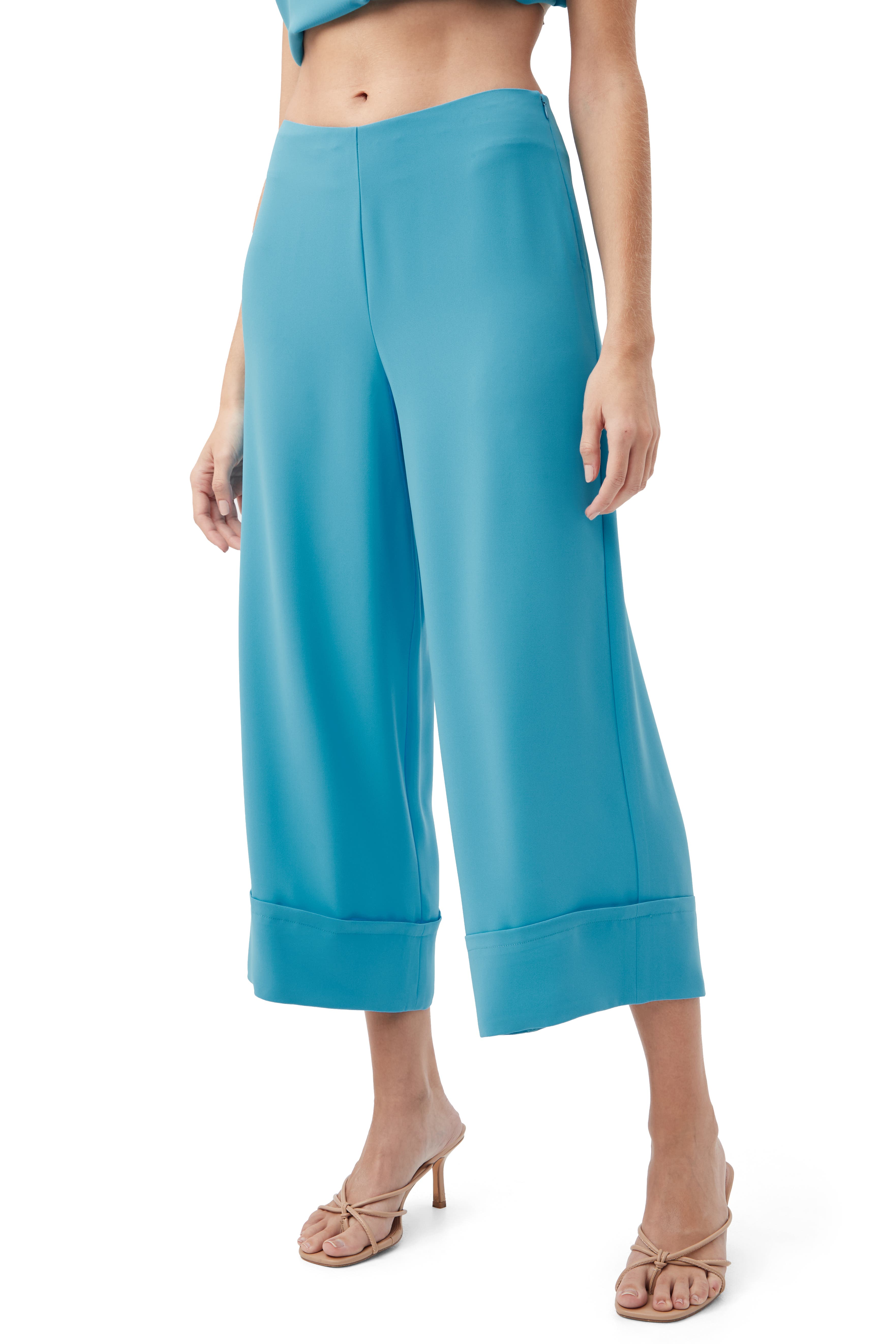 Bahooka Wide Leg Cropped Pant - image 4