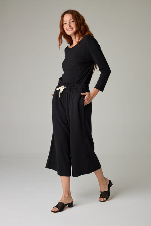 Eavolu Baikal Eco-luxe Fleece Crop Pant In Black