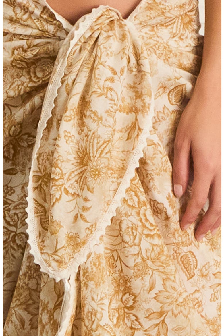 Luminary Pareo, Alternate, color, Gold