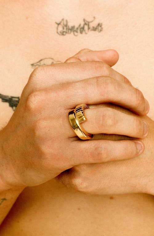 Ivi Los Angeles Wide Joia Twist Ring In Yellow Gold