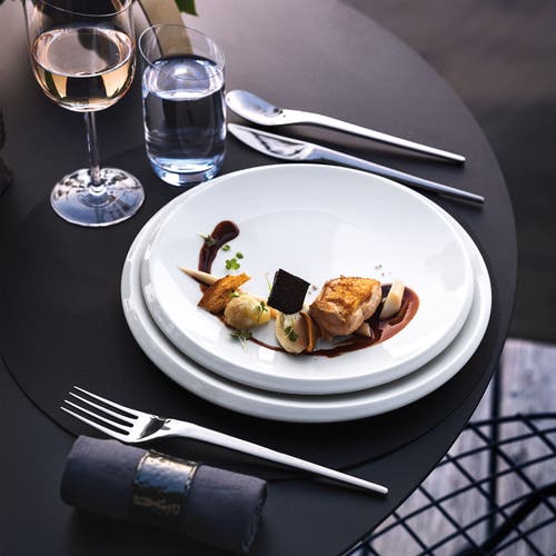 Villeroy & Boch Newmoon White Wine Set Of 4 In Clear