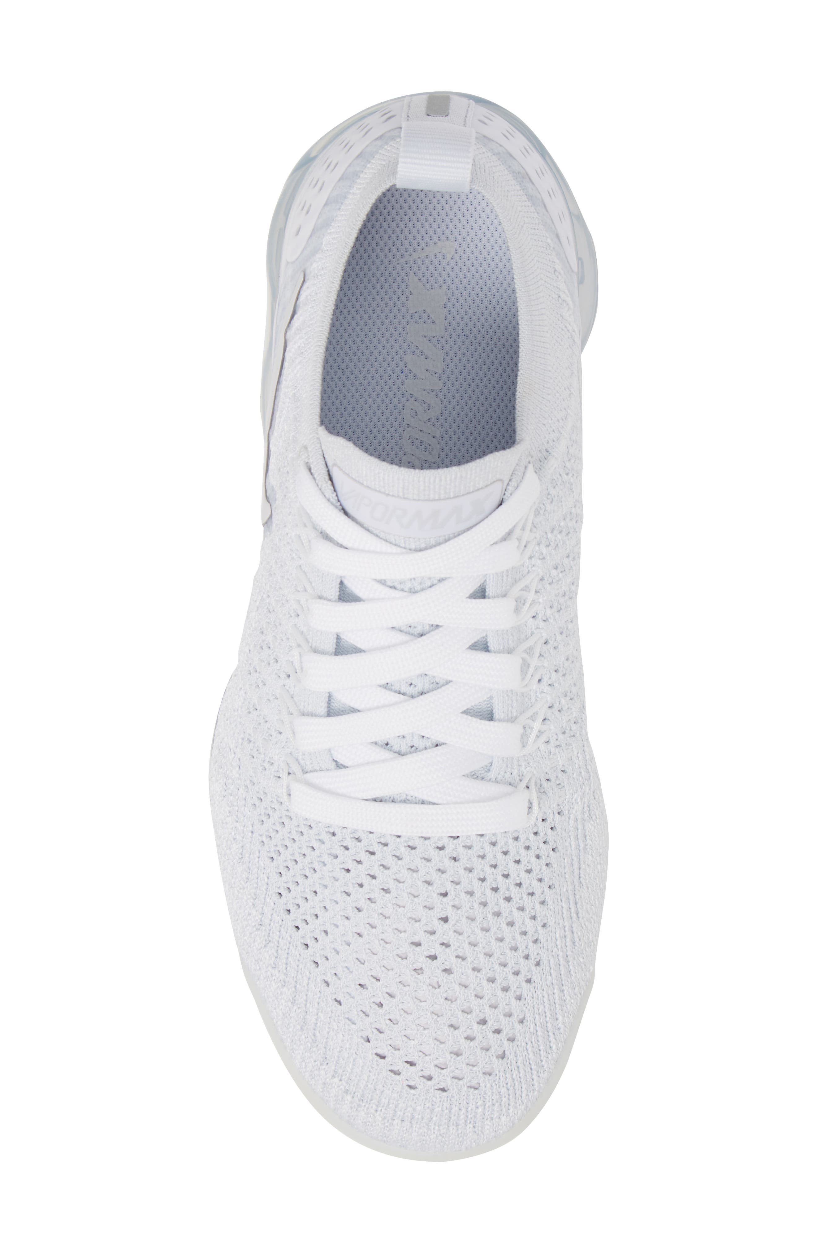 Air VaporMax Flyknit 2 Sneaker, Alternate, color, WHITE/ GREY/ FOOTBALL GREY
