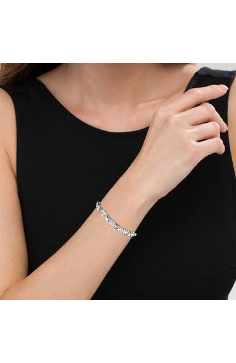 Haus of Brilliance Silver 1/10 Cttw Diamond X Link Bolo Bracelet, Alternate, color, White