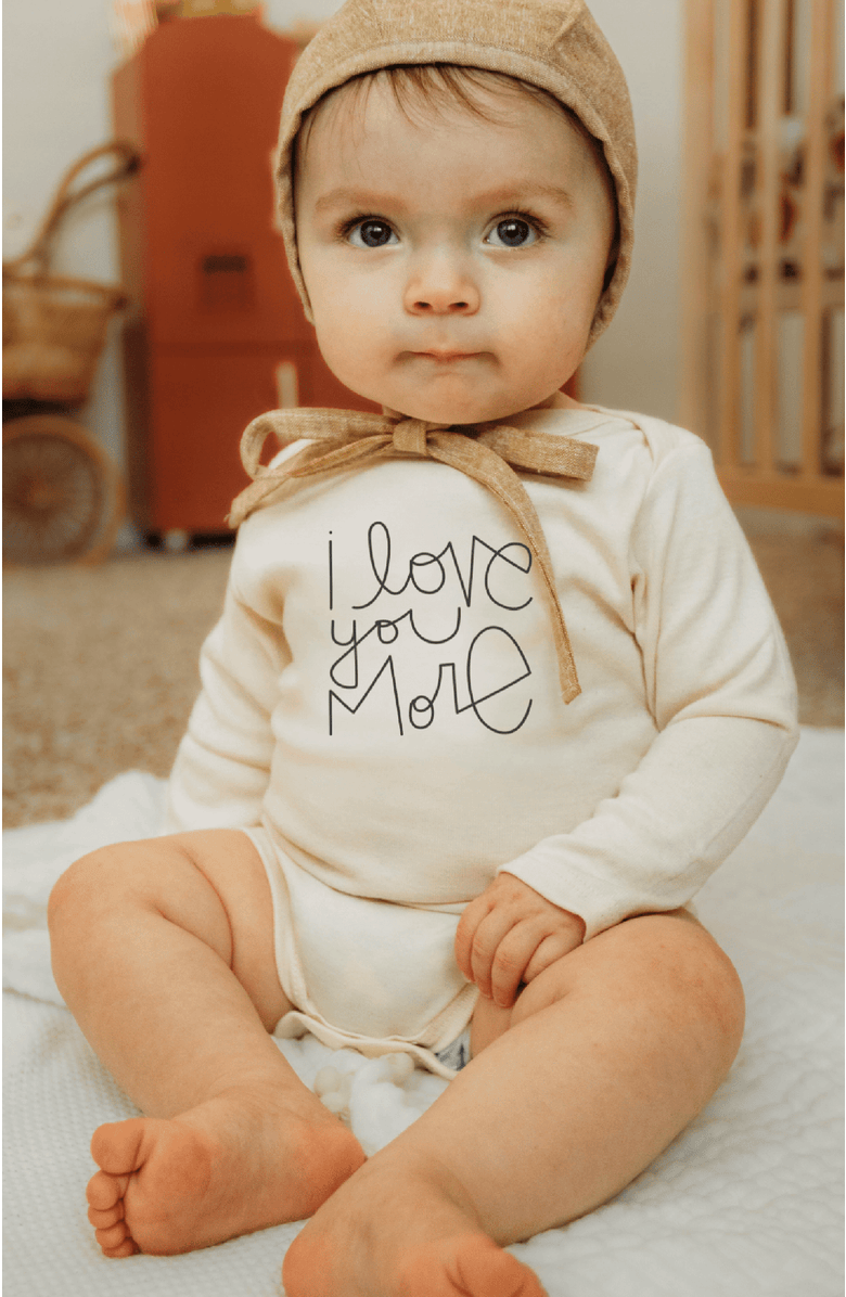 Tenth & Pine I Love You More Gender Inclusive Organic Baby Bodysuit Long Sleeve, Alternate, color, Natural Black Lettering
