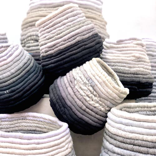 Little Ndaba Ngongo Pot In White/black