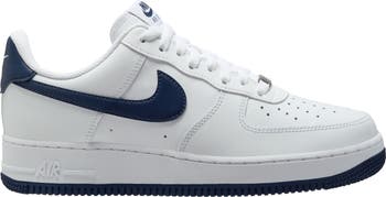 Air Force 1 '07 Sneaker