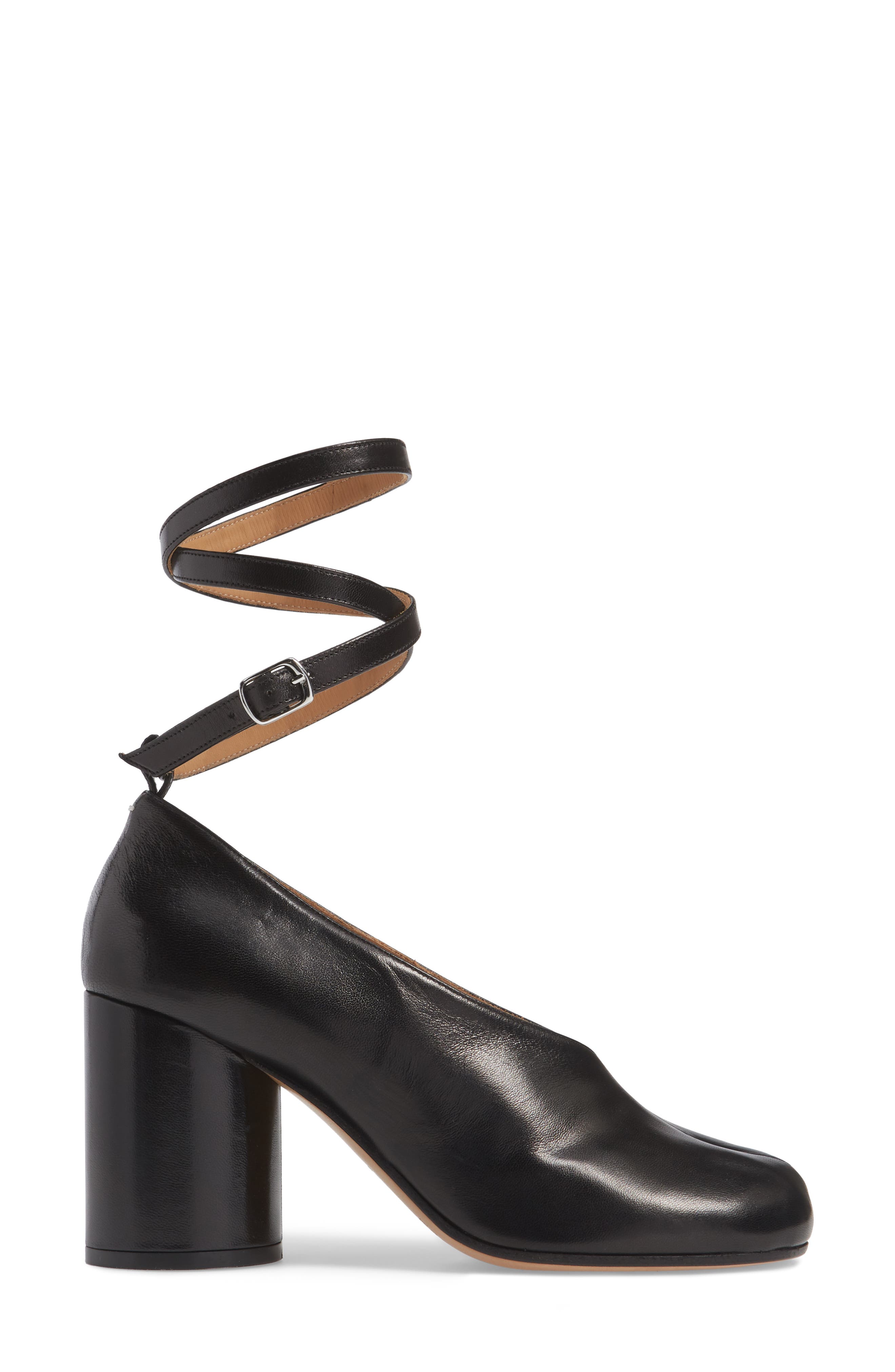 Maison Margiela Tabi Ankle Strap Pump, Alternate, color, 