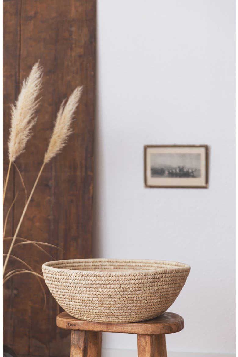 Jumbo Palm Bowl, Alternate, color, NATURAL