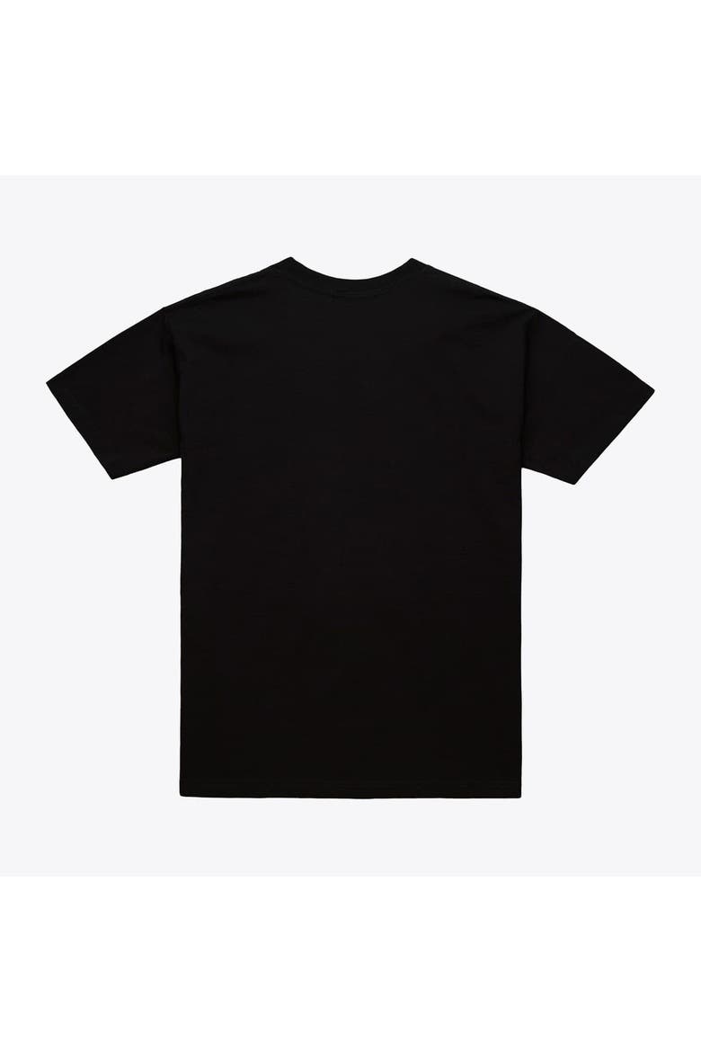Men's Mitchell & Ness Black New York Knicks Court Apple T-Shirt, Alternate, color, Black