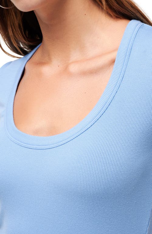 Travismathew Come Alive Rib U-neck T-shirt In Blue