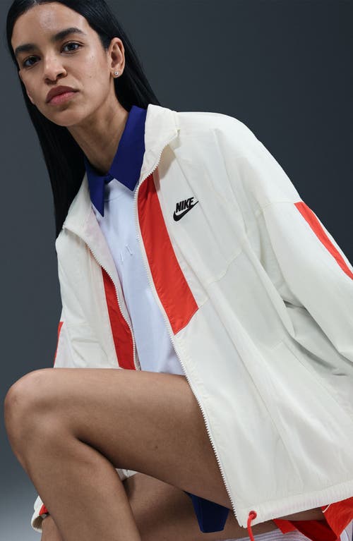 Nike Sportswear Oversize Jacket In White