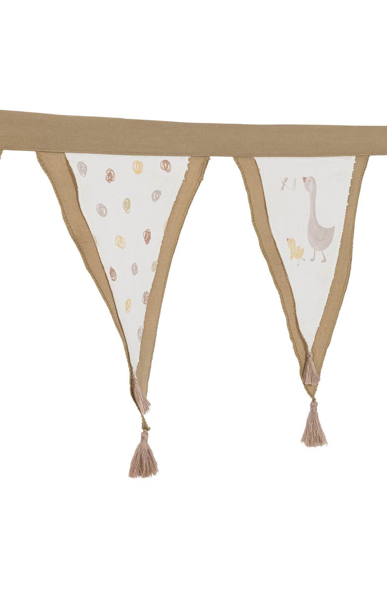 CRANE BABY Farmhouse Garland, Alternate, color, Beige