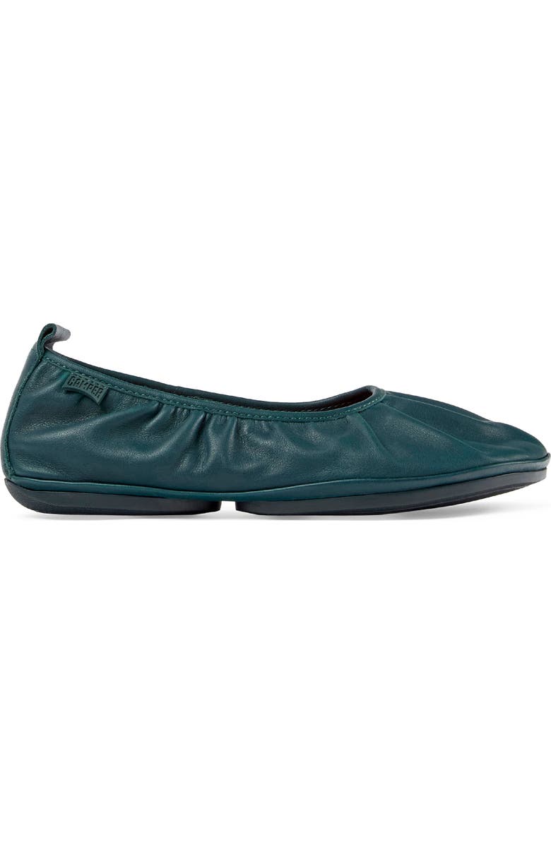 Camper Right Nina Flat, Alternate, color, Dark Green