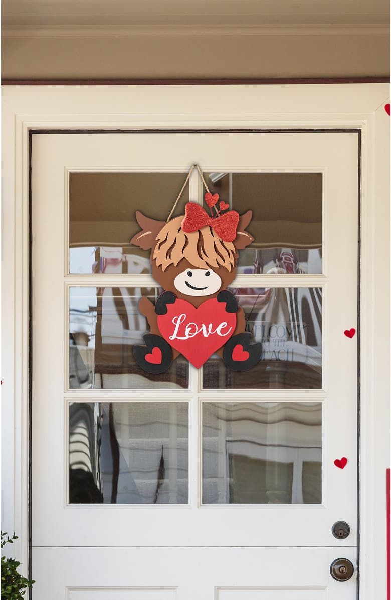 Glitzhome 18"H Valentine's Wooden Highland Cow with Heart Door Hanger, Alternate, color, Red