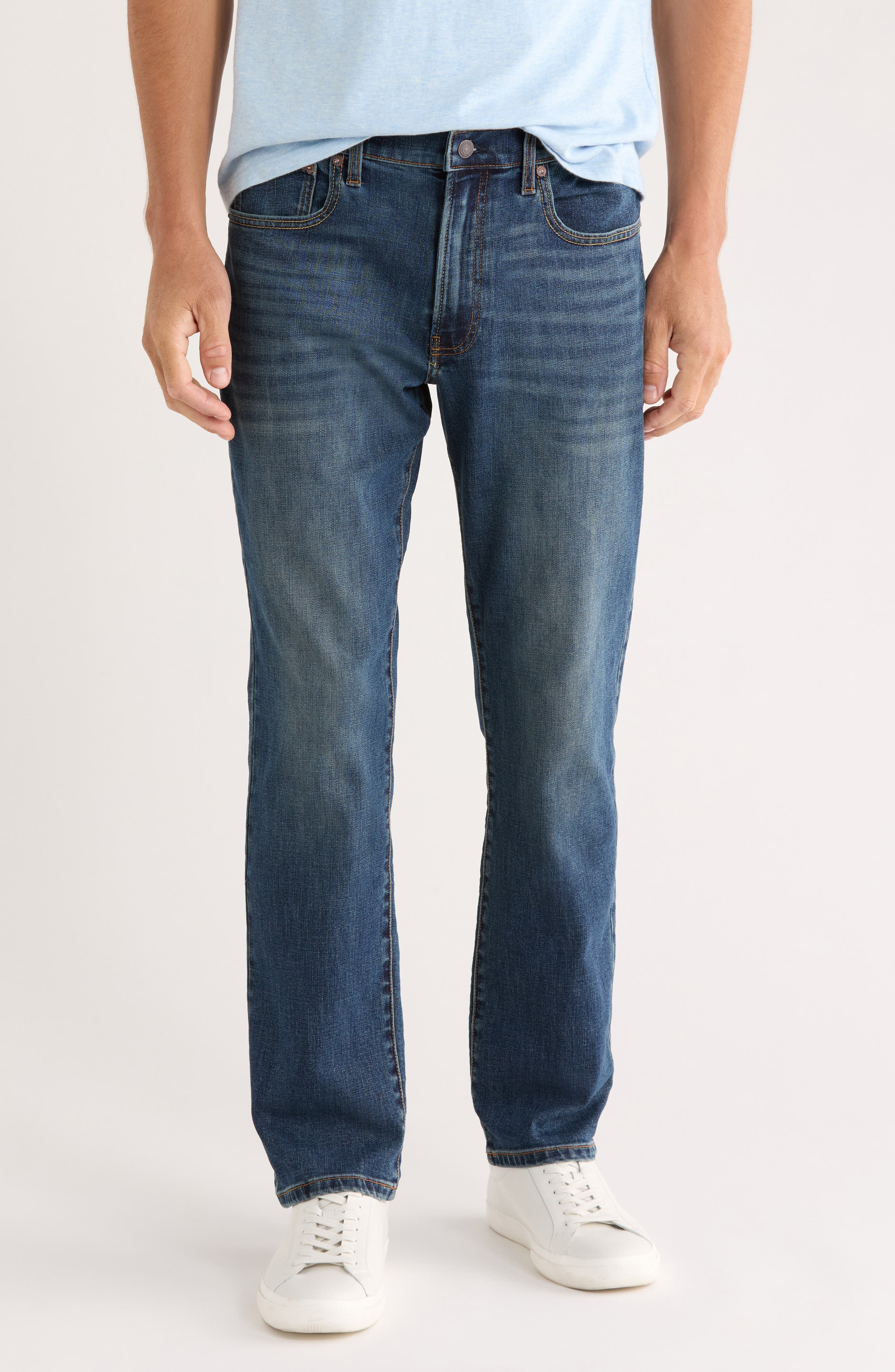 Lucky Brand 223 Straight Leg Jeans