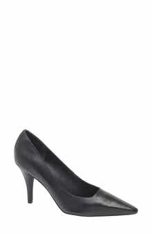 Nordstrom Lexxy Pointed Toe Pump