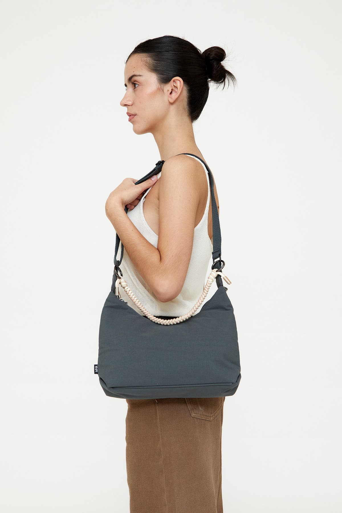 Bico Bag, Alternate, color, LEAF