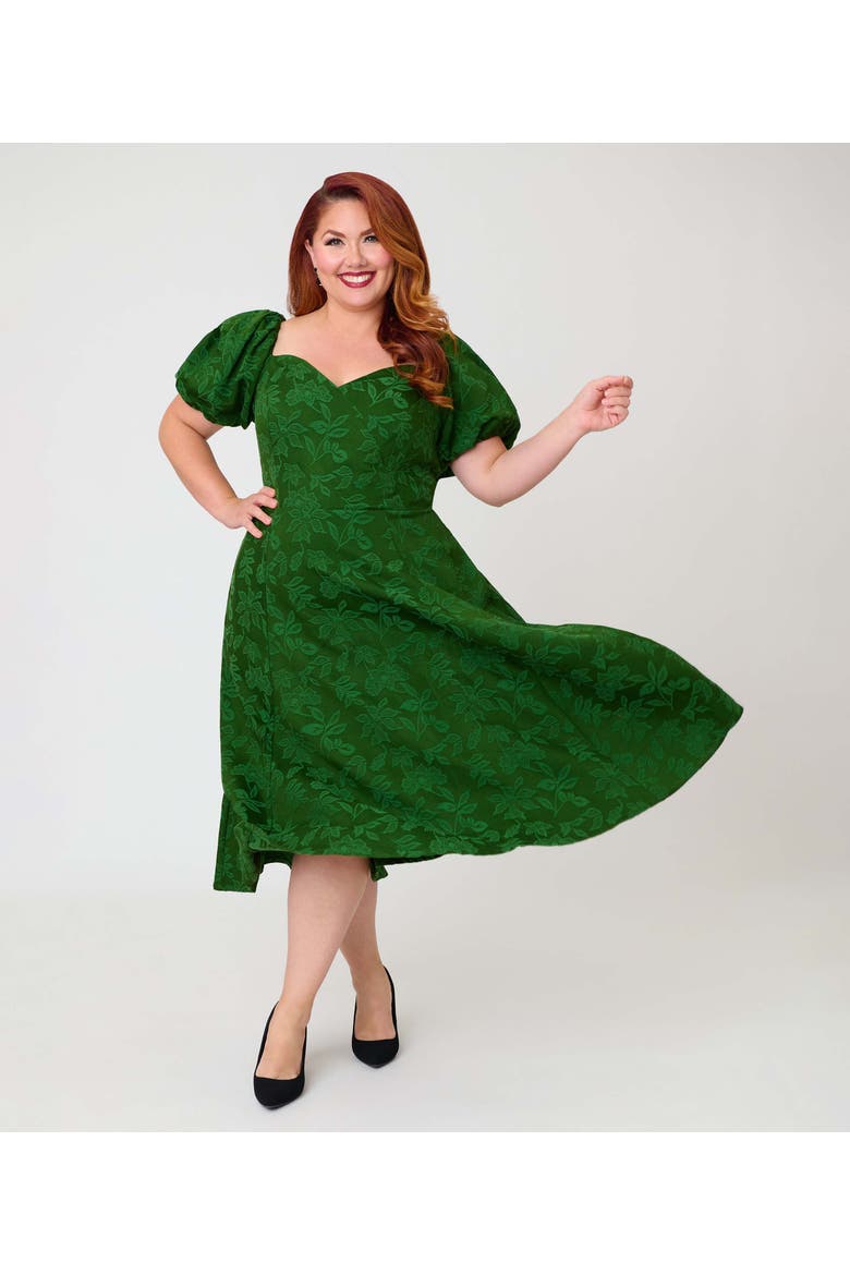 Plus Size Jacquard Sweetheart Swing Dress, Alternate, color, Green Floral Print