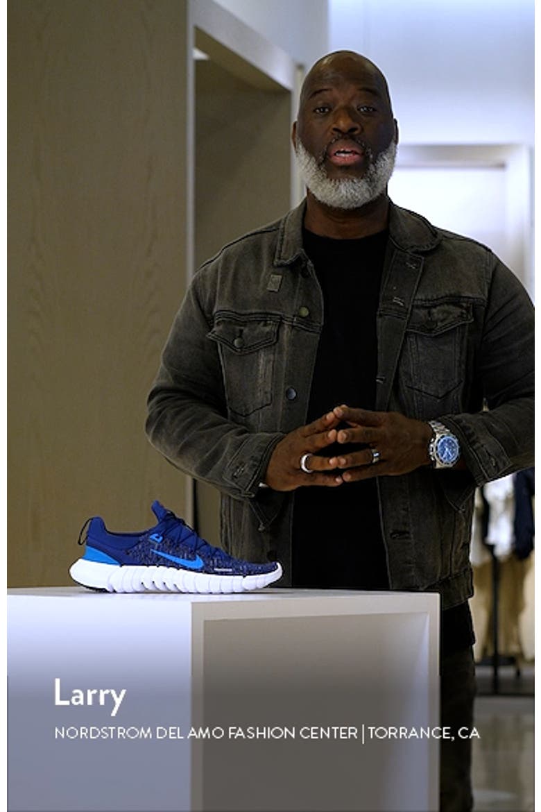 Free Run 5.0 Running Shoe video