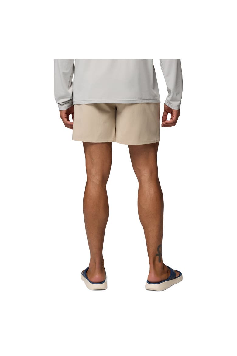 Men's Columbia  Natural Georgia Bulldogs PFG Terminal Roamer™ Omni-Shade™ Stretch Shorts, Alternate, color, Natural