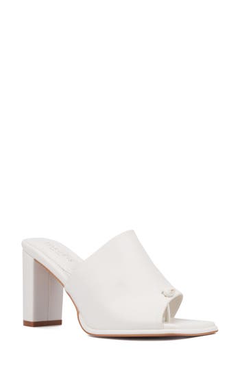 Torgeis Darla Slide Sandal In White