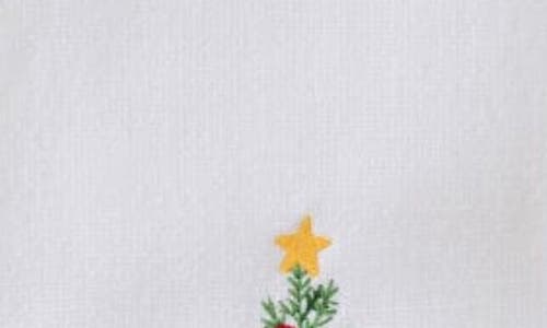 Weezie Set Of 2 Scallop Powder Bath Towels In White