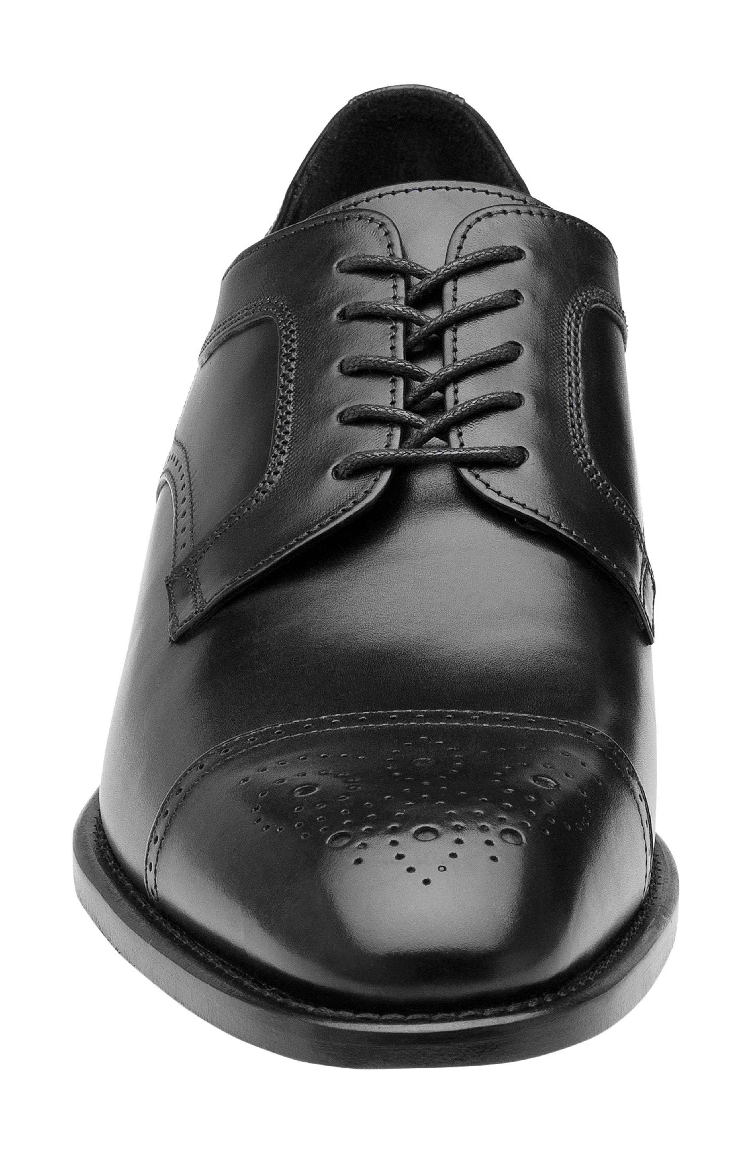Johnston 
Murphy Ellsworth Medallion Toe Derby, Alternate, color, Black Italian Calfskin