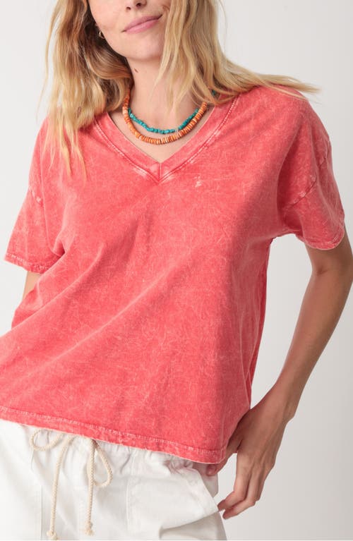 Electric & Rose Chase V-neck T-shirt In Red