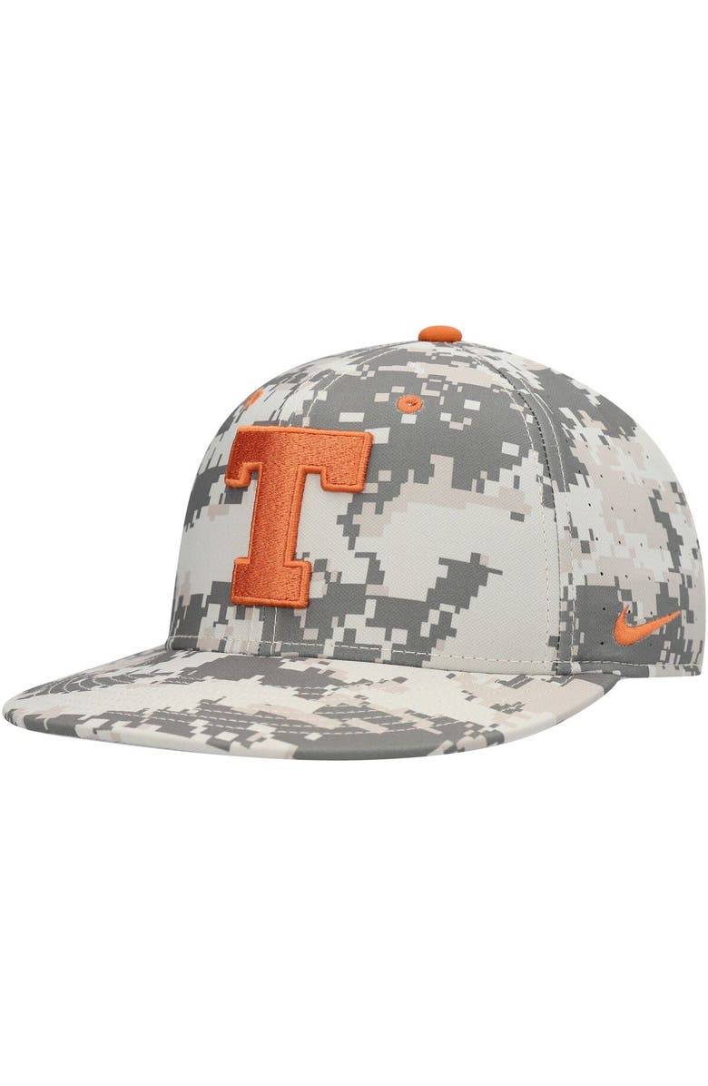 Nike Men's Nike Camo Texas Longhorns Aero True Baseball Performance Fitted Hat, Alternate, color,