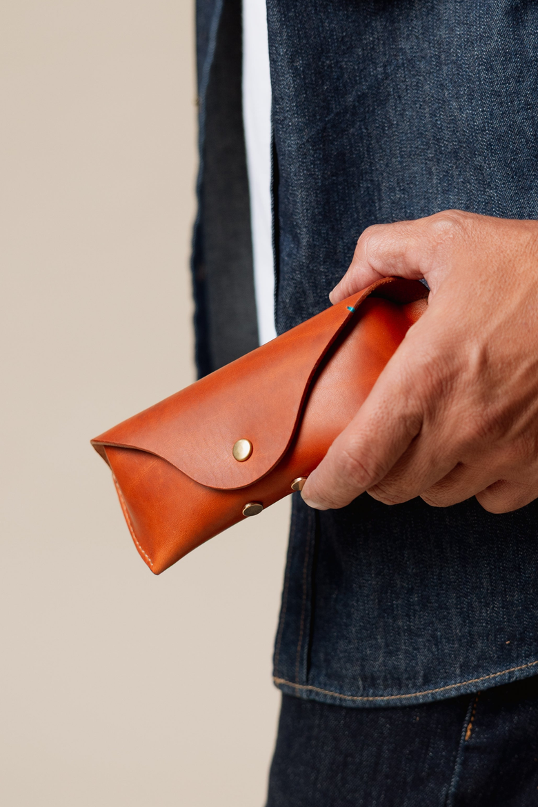 The Companion Horween Leather Sunglass Case, Alternate, color, English Tan