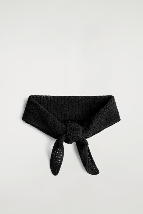 Open-Knit Triangle Scarf