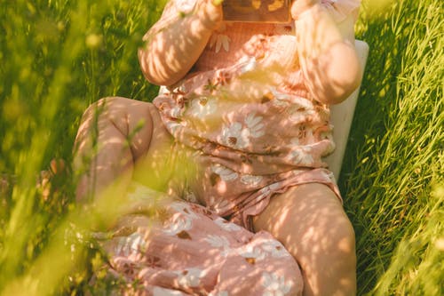 Deux Par Deux Baby Girl's Printed Muslin Romper Pink And White Flowers In Pink And White Flowers