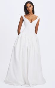 Miss Circle Siena Satin Sweetheart Wedding Gown
