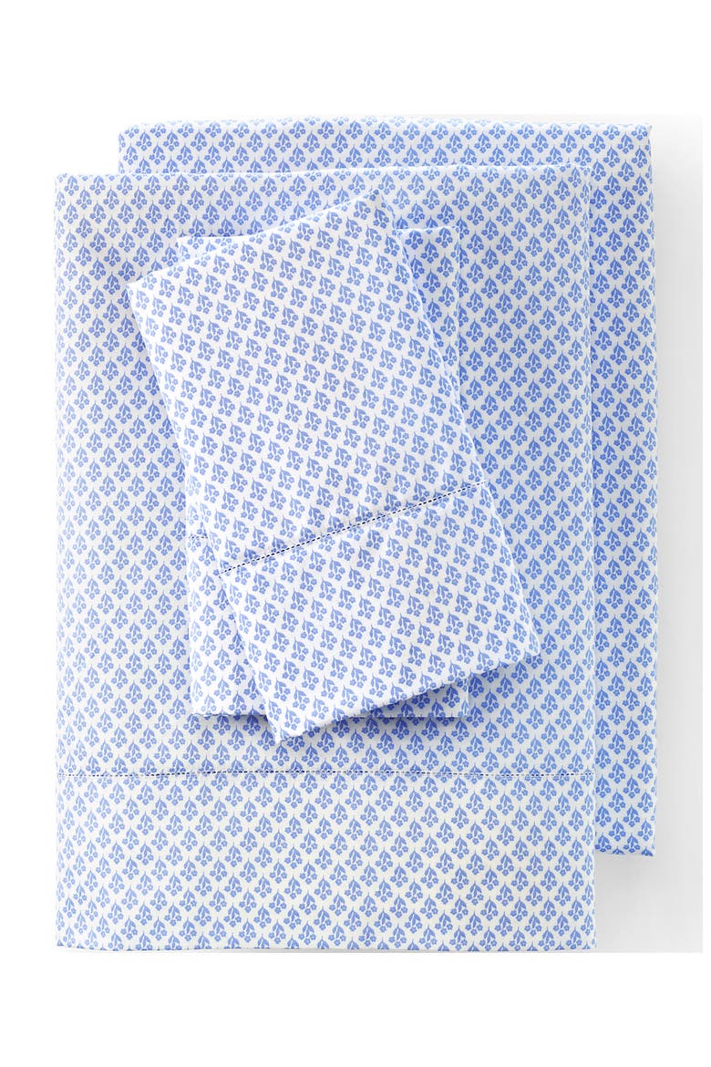700 Thread Count Luxe Sateen Egyptian Cotton No Iron Bed Sheet Set, Main, color, Clear Blue Sky Floral Foulard
