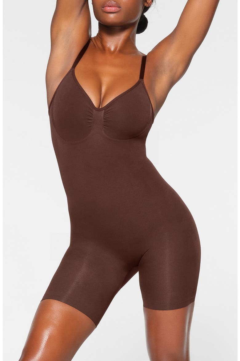 Seamless Sculpt Low Back Mid Thigh Bodysuit, Main, color, COCOA