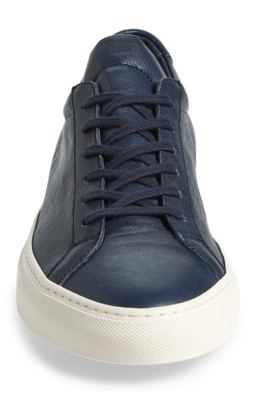 Common Projects Achilles Leather Low-top Sneackers In Navy