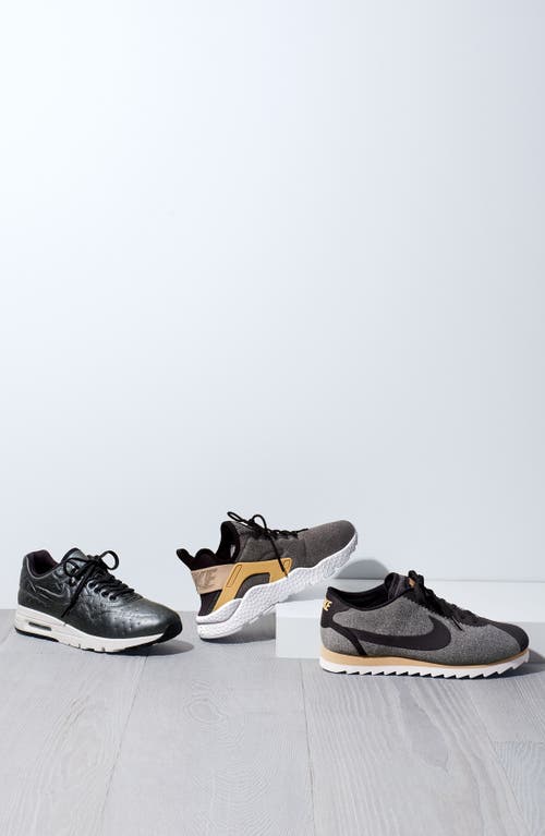 Nike 'air Huarache Run Ultra Se' Sneaker