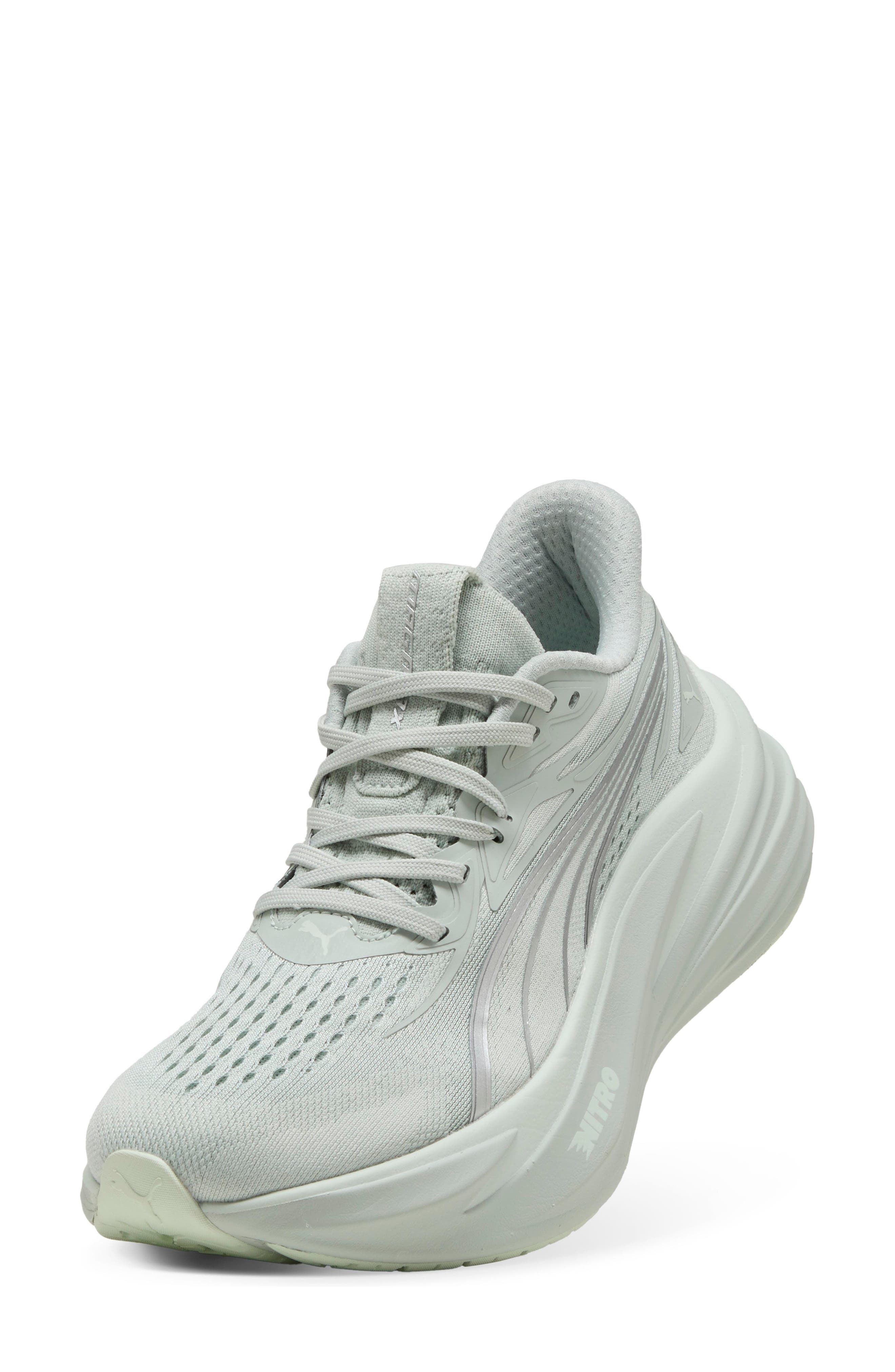 MagMax NITRO 2 Running Shoe, Alternate, color, CRME DE MINT/ SAGE GLOW