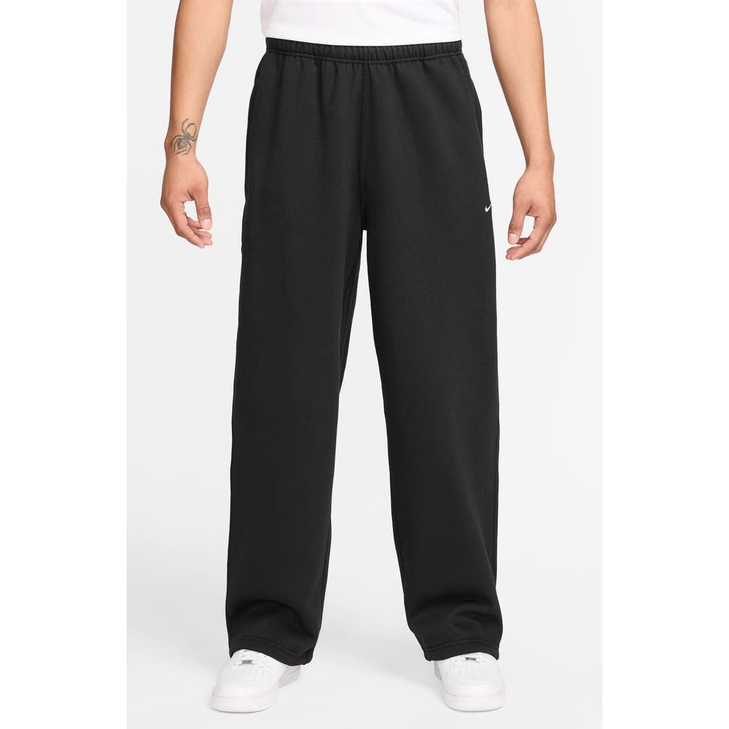 Nike Solo Swoosh Open Hem Fleece Sweatpants In Black