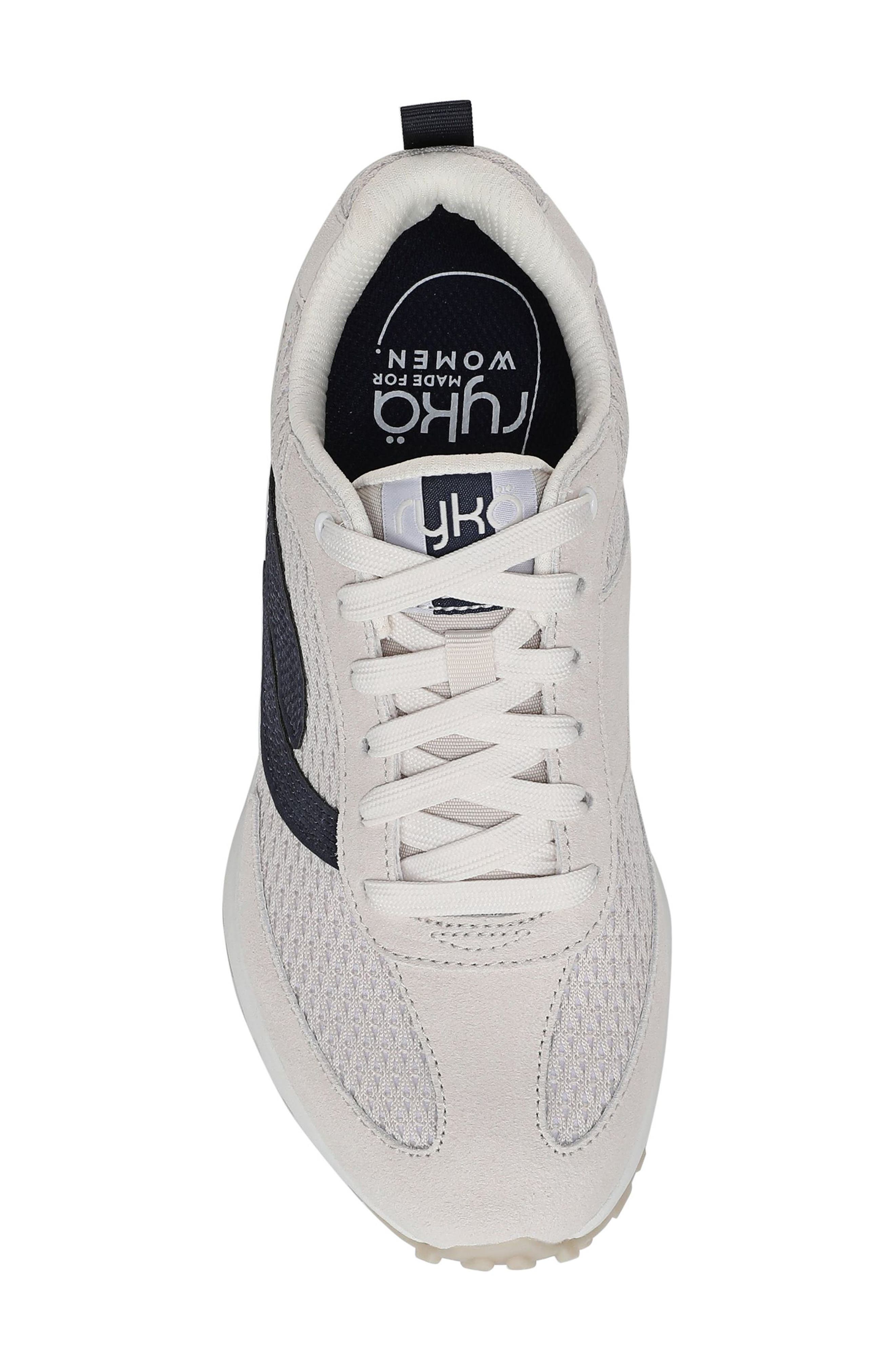 Jetsetter Walking Shoe, Alternate, color, WHITE ALYSSUM