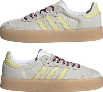 Sambae Sneaker