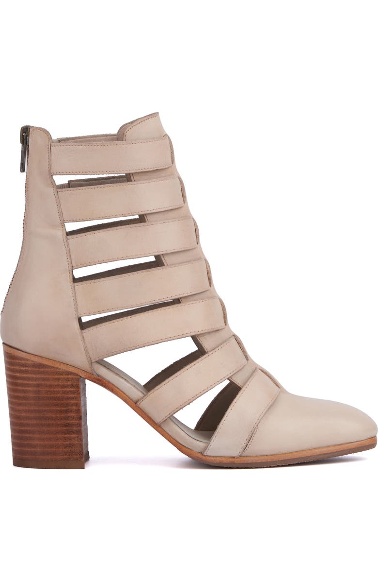 VINTAGE FOUNDRY Vivi Caged Block Heel Bootie, Alternate, color, Ivory