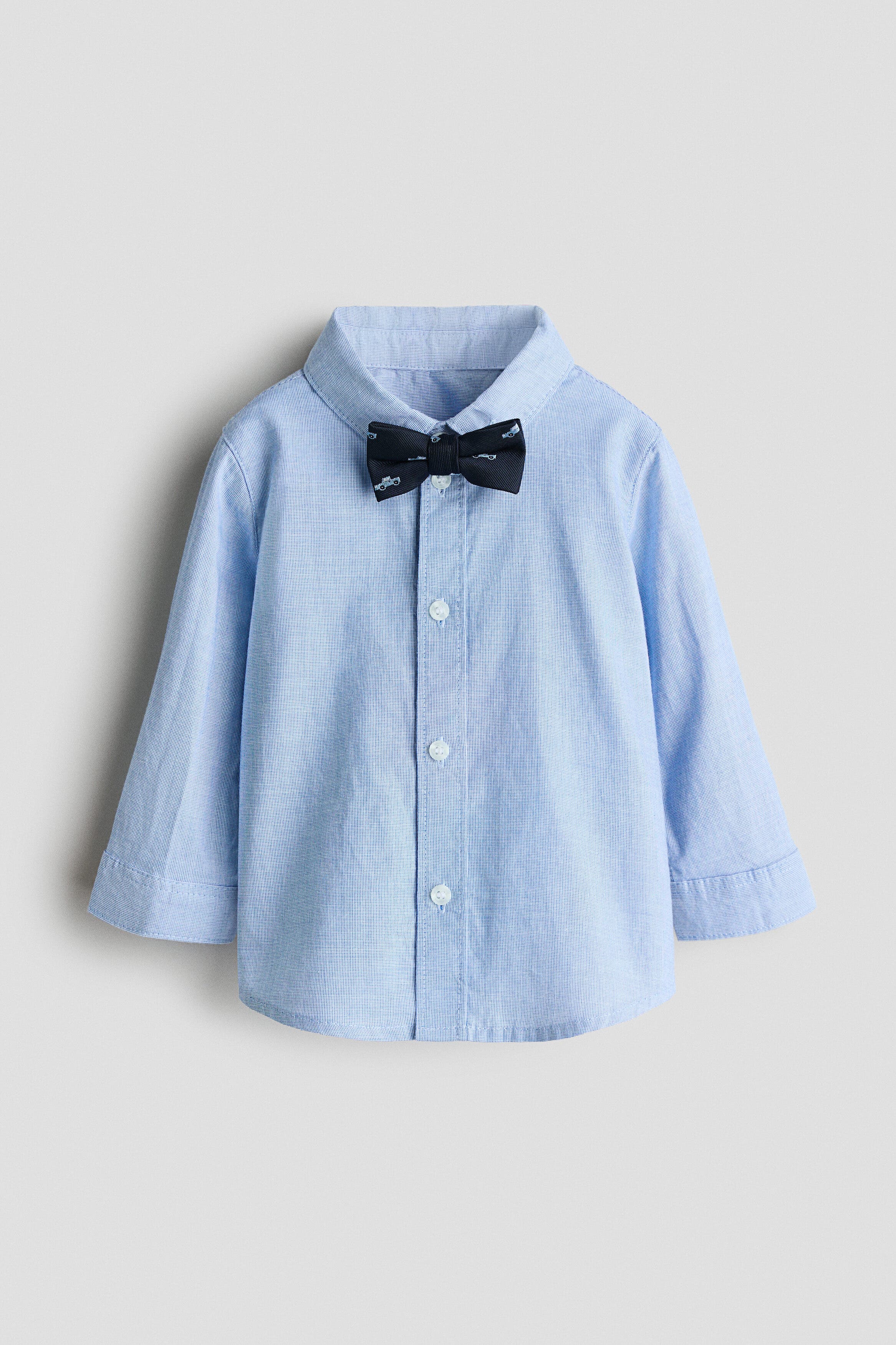 selected Light blue/navy blue