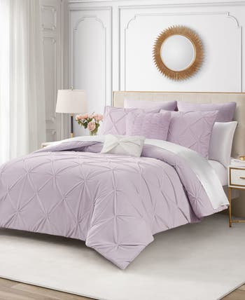 Kiss 5-Piece Pleat Plush Comforter Set