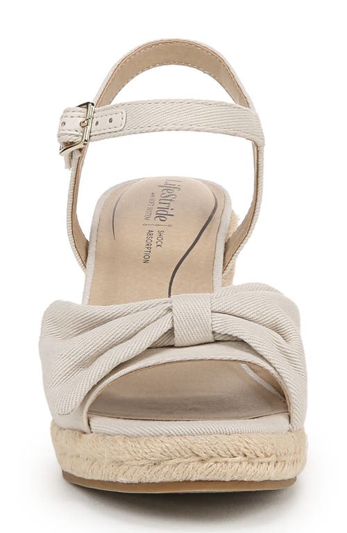 Lifestride Tahlia Wedge In Bone