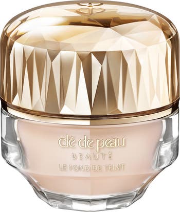 Cle de peau beauté The orders Foundation SPF 22