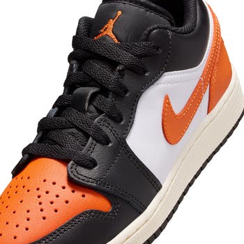 Air Jordan 1 Low Sneaker