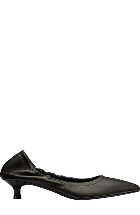 The Roma 40 Pumps