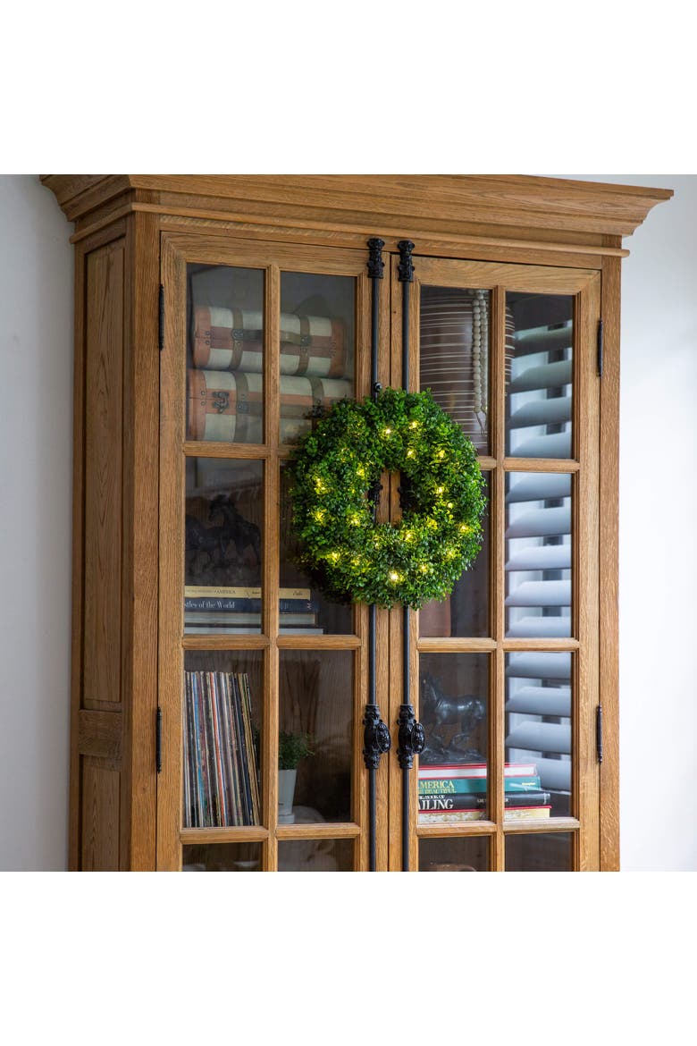 18-in Pre-Lit Artificial Boxwood Wreath with 25 Warm White LED Lights, Alternate, color, Green
